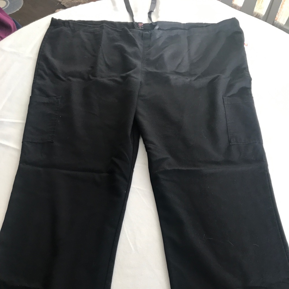 Scrub pants